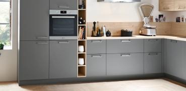 NOLTE MANHATTAN UNI / ARTWOOD L-KÜCHE MIT BAUKNECHT ELEKTROGERÄTE UND BLANCO ZUBEHÖR